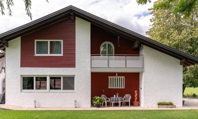 Altotting Apartment | Oceanfront Bliss at Ferienwohnung Bichler - 4 Star Stay