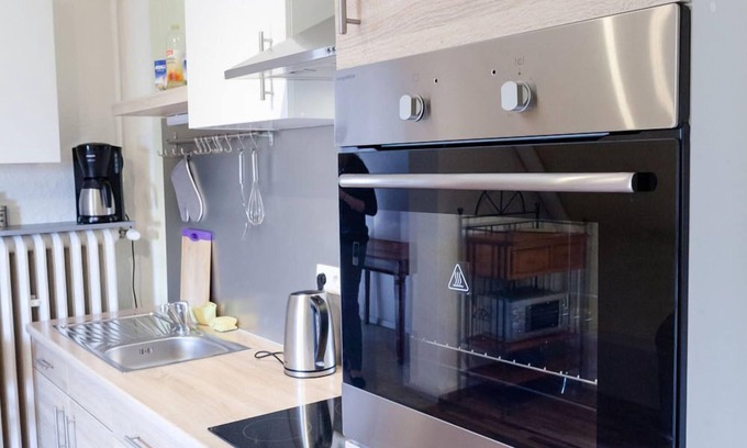 Winnweiler Apartment | Inviting Ferienwohnung Bischoff: Pet-Friendly & Family-Ready