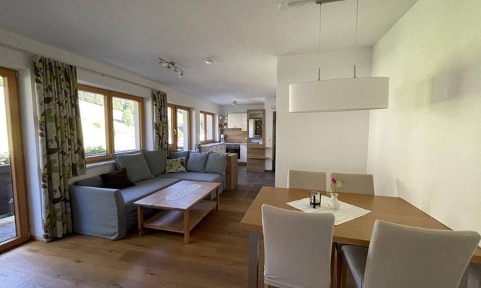 Kelchsau Apartment | Cozy Ferienwohnung "blumengarten" - Family-Friendly Stay