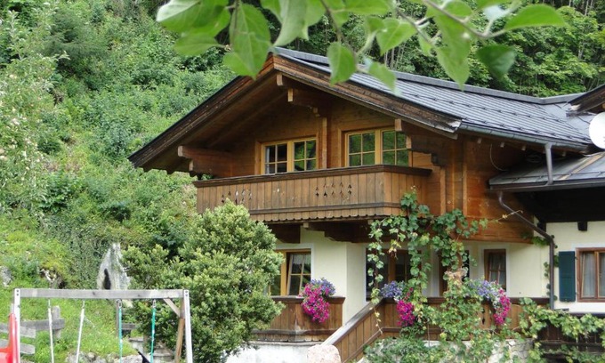 Lofer Apartment | Family-Friendly Ferienwohnung Brennerbauer with Stellar Reviews