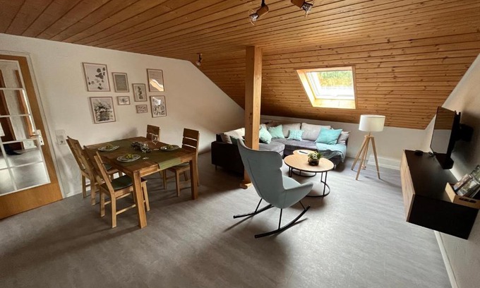 Herlazhofen Apartment | Beachfront Bliss at Ferienwohnung Riedle - Rated 9/10