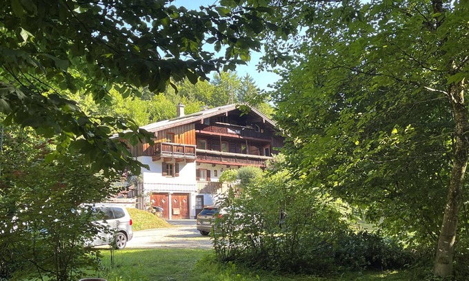 Marktschellenberg Apartment | Guest Rated 10/10: Ferienwohnung Haus am Wald Retreat