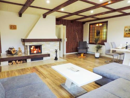 Tanne Apartment | Enjoy Family-Friendly Stays at Ferienwohnung Zur Backstube