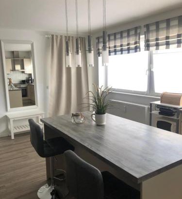 Ponitz am See Apartment | Family-Friendly Retreat at Ferienwohnung Elena with Great Reviews
