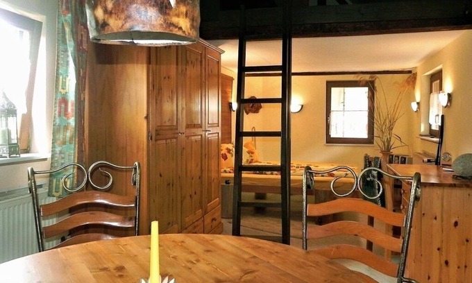 Eussenheim Apartment | Cozy Retreat for 3 with Breakfast Service in Tranquil Setting