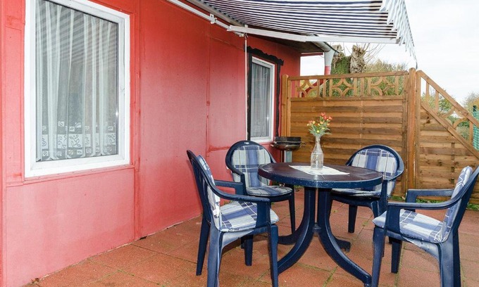 Rappin Apartment | Cozy Retreat for Two Adults on Rügen Island