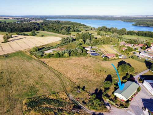 Bad Kleinen Apartment | Family-Friendly Feldblick Farmhouse by Schweriner See