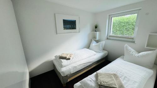 Joachimsthal Apartment | Oceanfront Ferienwohnung Felix: Family-Friendly Getaway