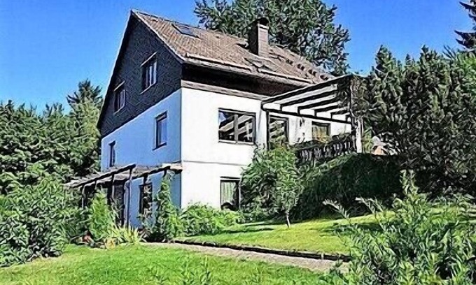 Bad Grund Apartment | Cozy Ferienwohnung Fernblick with Kitchen & Pet Friendly