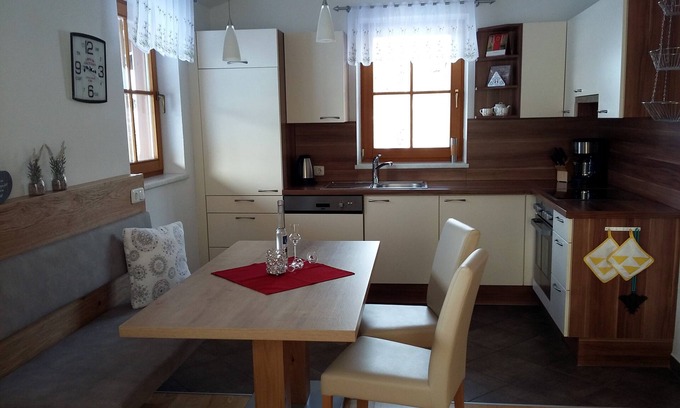 Fieberbrunn Apartment | Family-Friendly Retreat at Ferienwohnung Gaßoidhof OG