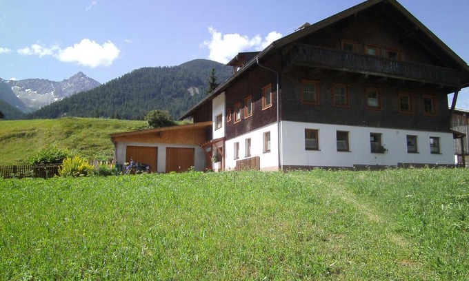 Grießau Apartment | Top-Rated Ferienwohnung Gapp with Family-Friendly Amenities