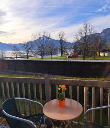 Mondsee Apartment | Discover Glücksplatzerl: Pet & Child Friendly Getaway
