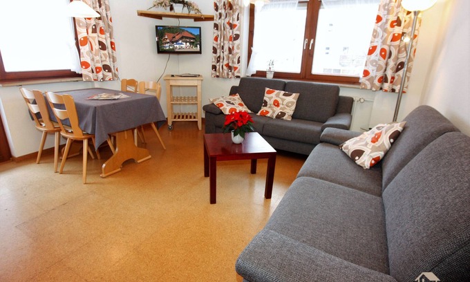 Sankt Maergen House | Guest Rated 9.4: Ferienwohnung "Glaserbach" with Ocean View