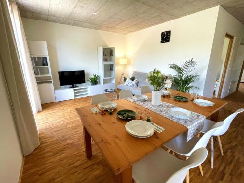 Elzach Apartment | Relax at Ferienwohnung Grüner Ausblick with Family-Friendly Comfort
