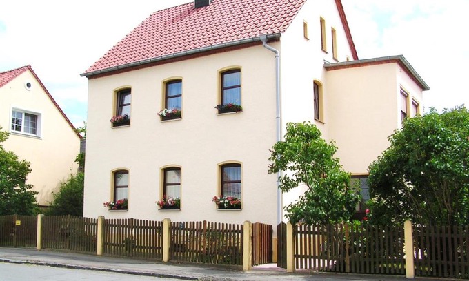 Grimma Apartment | Family-Friendly Ferienwohnung Grimma with Great Reviews