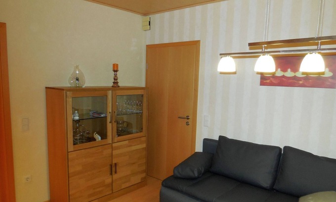 Hoxfeld Apartment | Ocean View Retreat: Ferienwohnung Grunden for 1-3 Guests