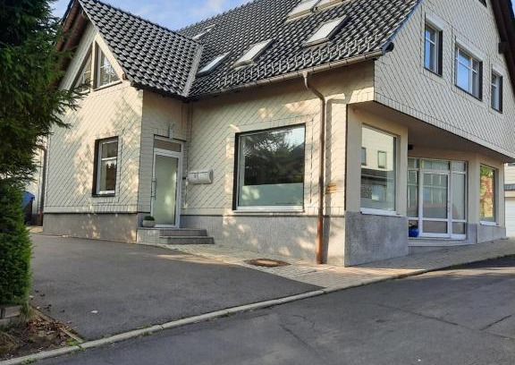 Oberhof Apartment | Family-Friendly Retreat at Ferienwohnung Grunwald, Rated 9.3