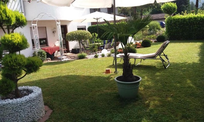 Wehr Apartment | Cozy Ferienwohnung Guth with Oceanfront Views & Family-Friendly