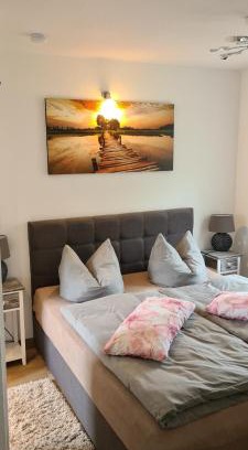 Bad Freienwalde Apartment | Oceanfront Bliss at Meyers Gemütliche Ferienwohnung