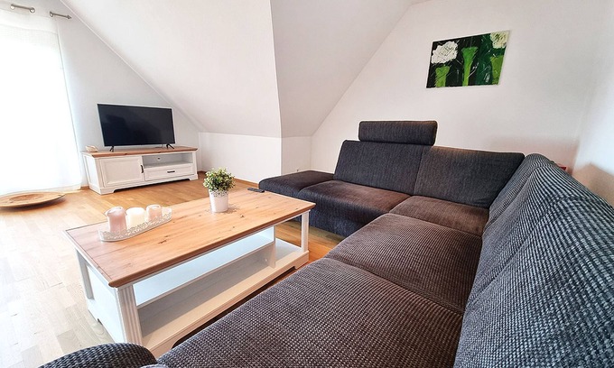 Hilzingen Apartment | Guest Rated 10/10: Family-Friendly Ferienwohnung Heidi