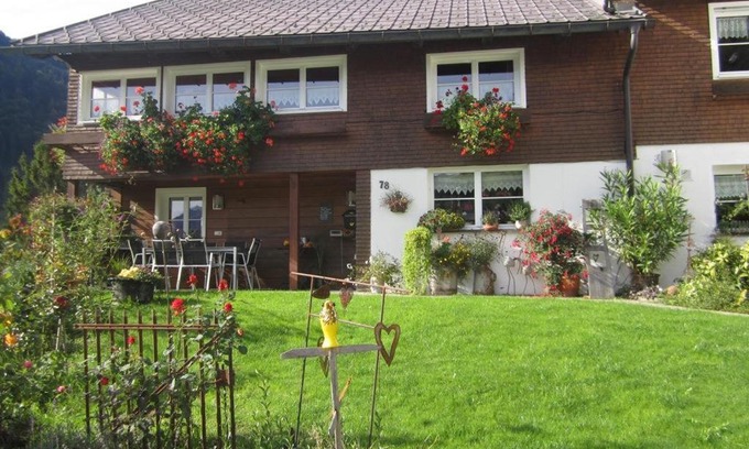 Blons Apartment | Guest Rated 10/10: Ferienwohnung Helma, Perfect for Families