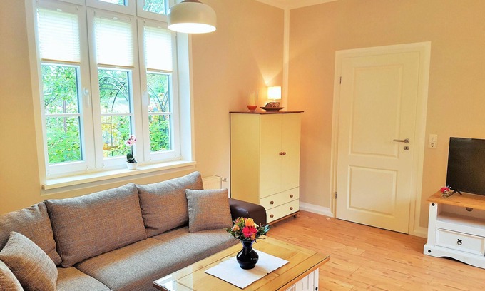 Hasserode Apartment | Top-Rated Ferienwohnung Himmelpforte 2 with Breakfast & Kitchen