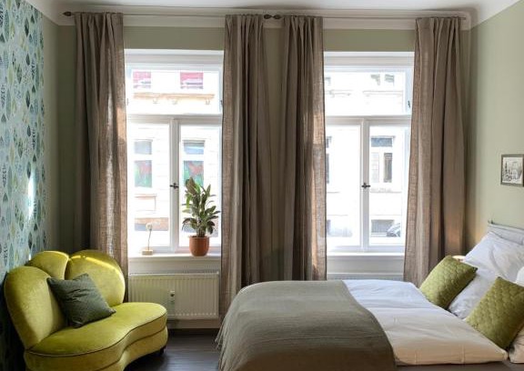 Kleinzschocher Apartment | Family-Friendly Ferienwohnung HIRZELZEIT with 9.1 Rating