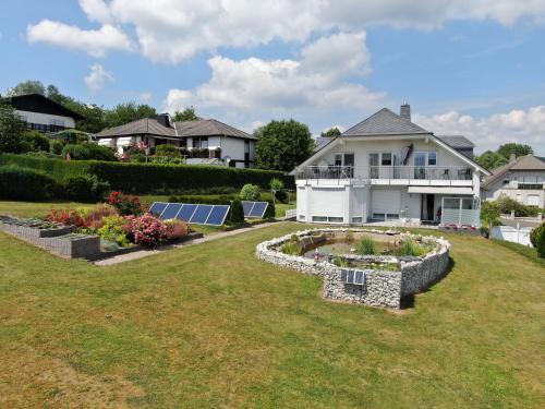 Wenigerath Apartment | Discover Ferienwohnung Hochwaldblick 2: Family-Friendly Stay