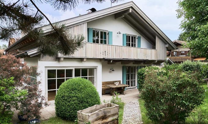 Eggstatt Apartment | Pet-Friendly Ferienwohnung Hofmann with High Guest Ratings