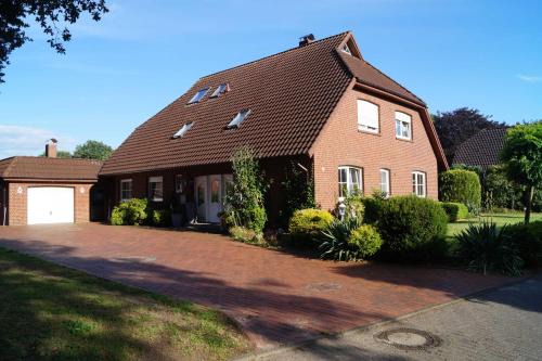 Holtland Apartment | Comfortable Getaway at Ferienwohnung Hooge Loogen, 8.3/10