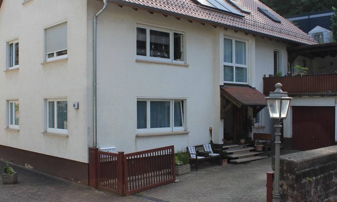 Erfweiler Apartment | Family-Friendly Ferienwohnung Ilona with Kitchen Amenities