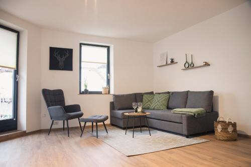 Blaichach Apartment | Discover Allgäu Daheim: Family-Friendly Retreat with High Ratings