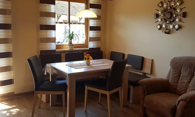 Stadlern Apartment | Spacious Ground Floor Apartment with Terrace for 2-5 Guests