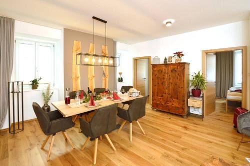 Irdning Apartment | Family-Friendly Ferienwohnung in Markt Irdning, Rated 9.2