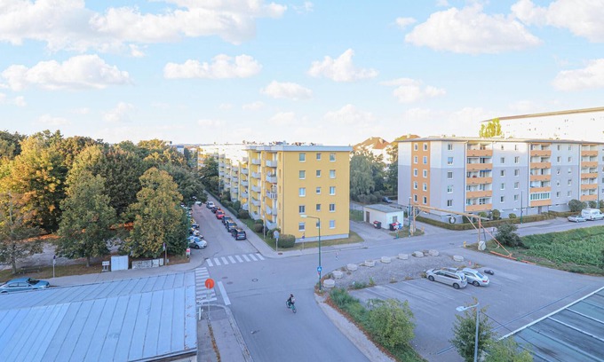 Wels Apartment | Inviting Studio Apartment in Wels with Spa & Breakfast