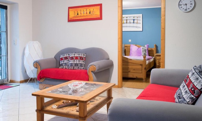Staffelstein Apartment | Elegant Oceanfront Getaway in Bad Staffelstein OT Grundfeld