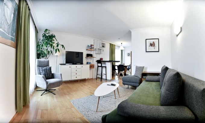Lienz Apartment | Top-Rated Ferienwohnung in Lienz with Accessibility Features