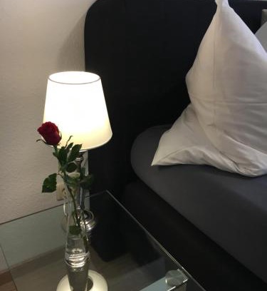 Krampfervorstadt Apartment | Cozy Erfurt Apartment with Balcony & Family-Friendly Amenities