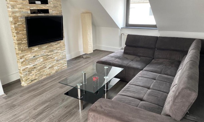 Altendorf Apartment | Family-Friendly Ferienwohnung in Essen with Great Reviews
