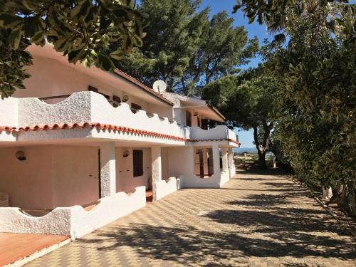Porto Pino Apartment | Spacious Family Apartment in Porto Pino, Sardinia