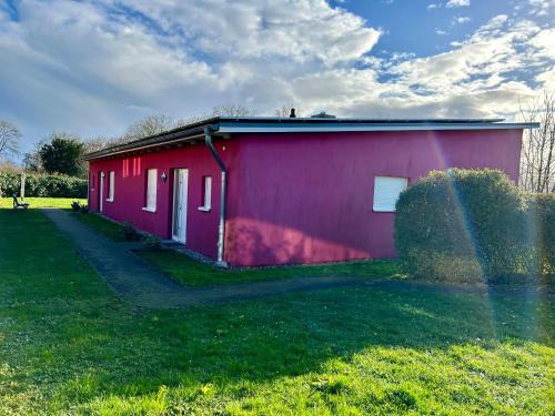 Usedom Apartment | Family-Friendly Retreat: Ferienwohnung in Karnin, Usedom