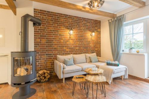 Reppenhagen Apartment | Family-Friendly Stay at Ferienwohnung Ina Meta with Kitchen