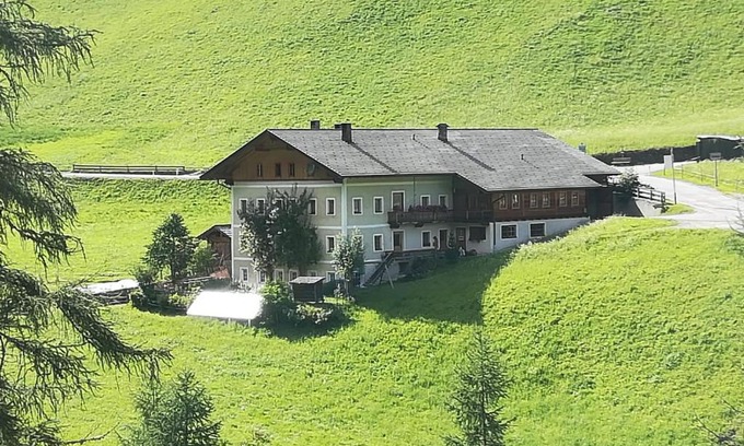 Innervillgraten Apartment | Stay at Ferienwohnung Innerlipper - Guest Rated 9.4/10!