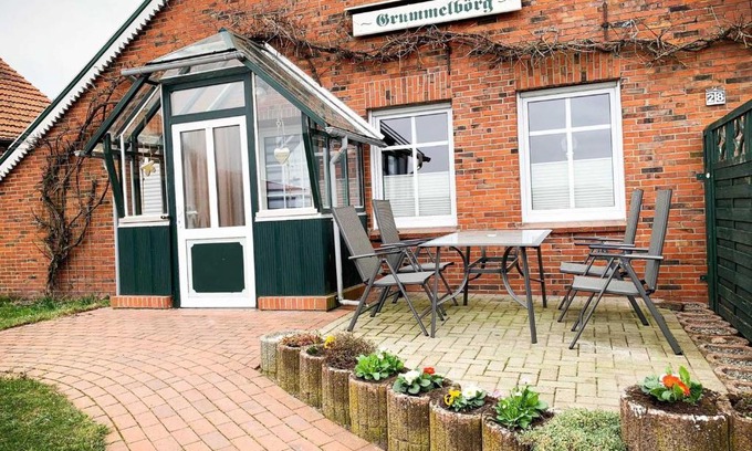 Stapelmoor Apartment | Pet-Friendly Getaway: Ferienwohnung Jaeschke Awaits You