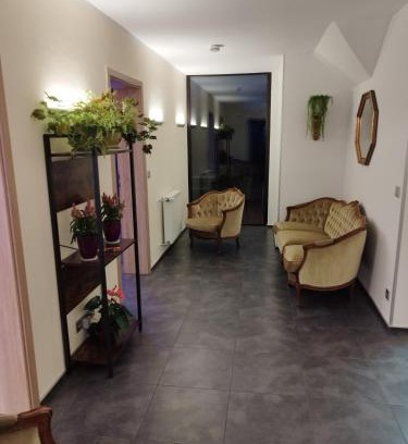 Mastershausen Apartment | Discover Ferienwohnung Jessica: Guests Love It 9.5/10!