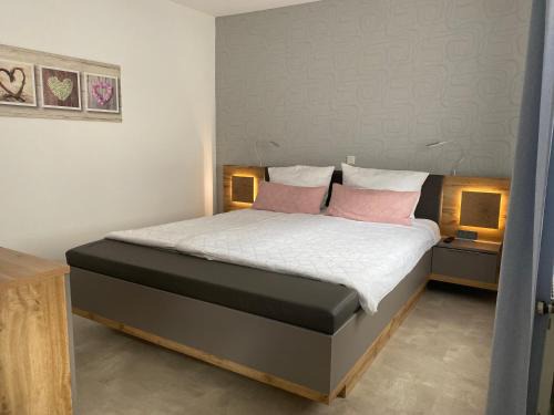Rachtig Apartment | Discover Ferienwohnung Junglen: Family-Friendly Retreat