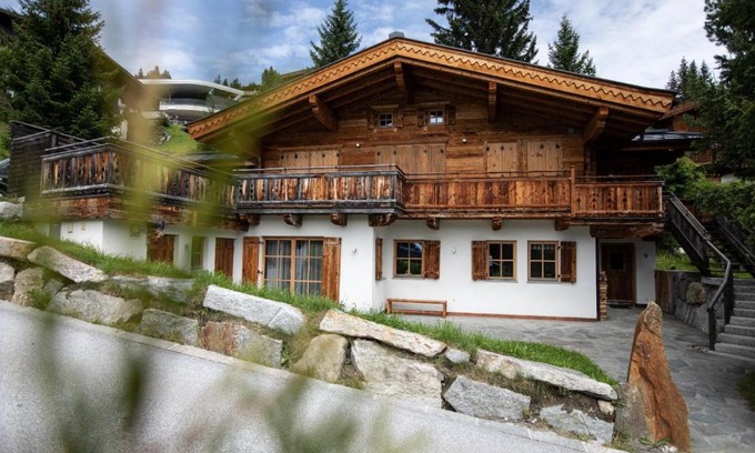 Konigsleiten Apartment | Top-Rated Ferienwohnung Königsleiten 111: Family-Friendly Stay