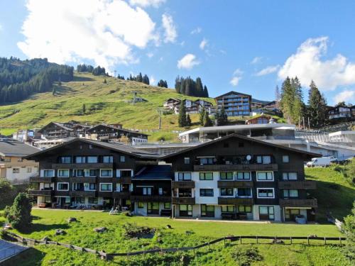 Konigsleiten Apartment | Oceanfront Ferienwohnung Königsleiten 90 - Family Friendly Stay