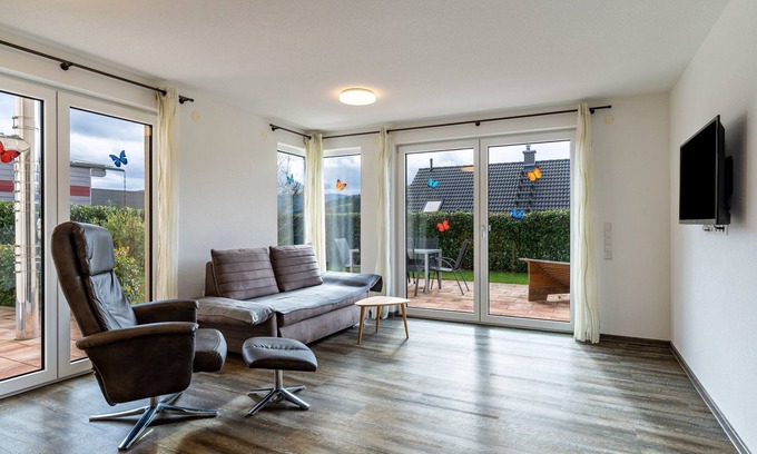 Biederbach Apartment | Pet-Friendly Ferienwohnung Kapellenblick with Spa & Kitchen