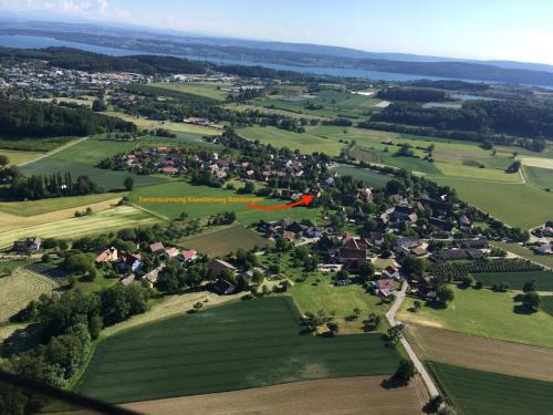 Ueberlingen Apartment | Prime Family Getaway at Ferienwohnung Kapellenweg Überlingen